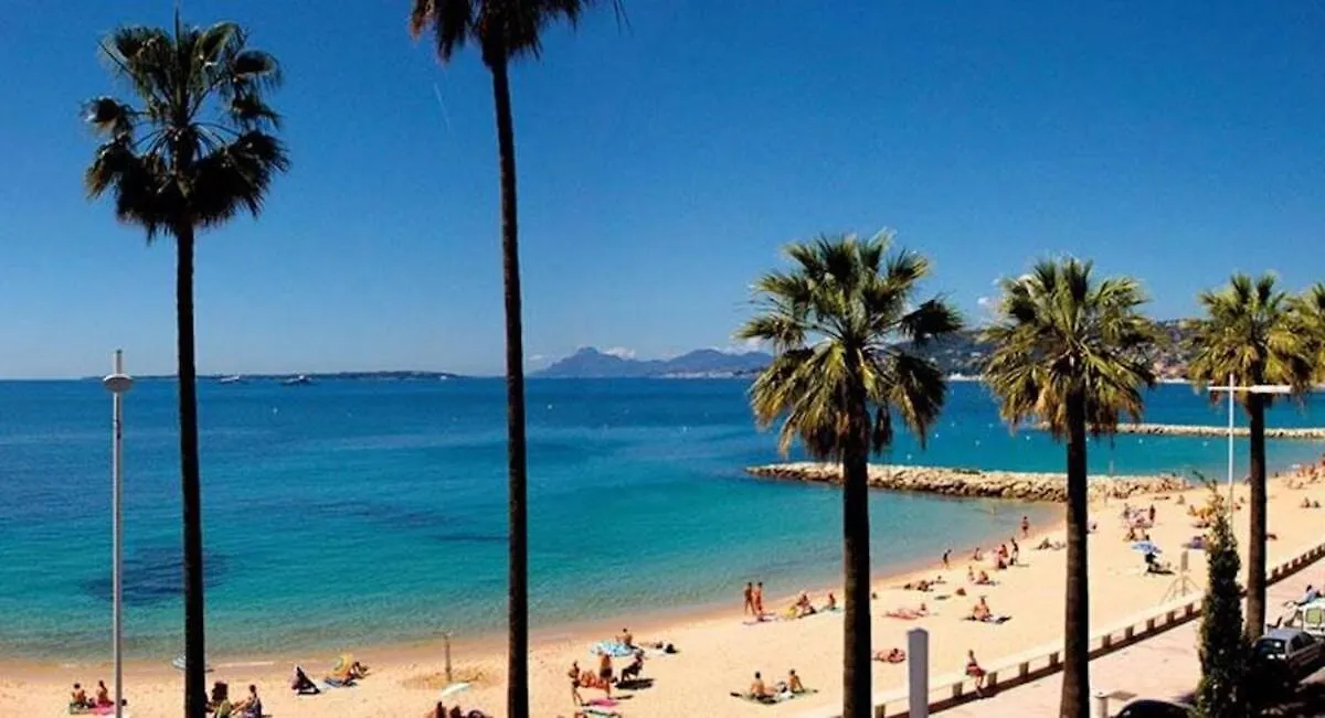 Lerins Appartement Renove Ideal Famille Plages De Juan Les Pins A 200M Tout Confort & Parking Antibes