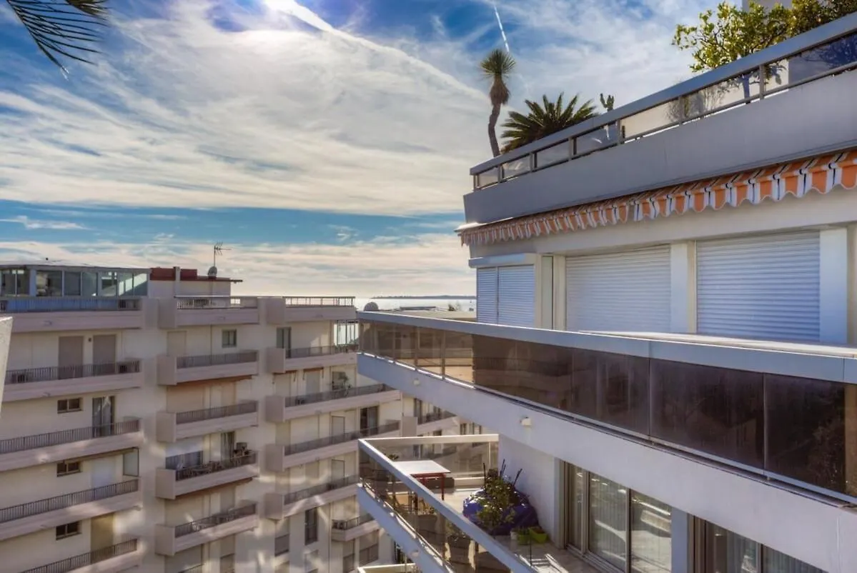Lerins Appartement Renove Ideal Famille Plages De Juan Les Pins A 200M Tout Confort & Parking Apartment