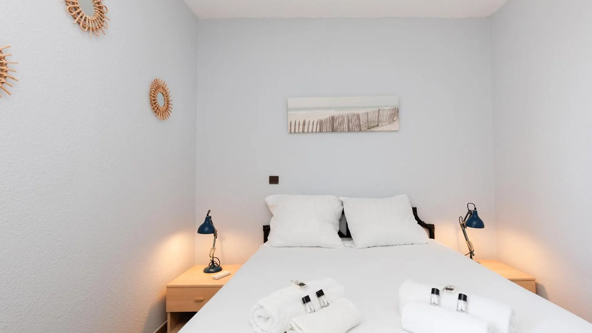 Lerins Appartement Renove Ideal Famille Plages De Juan Les Pins A 200M Tout Confort & Parking 0*, Antibes France