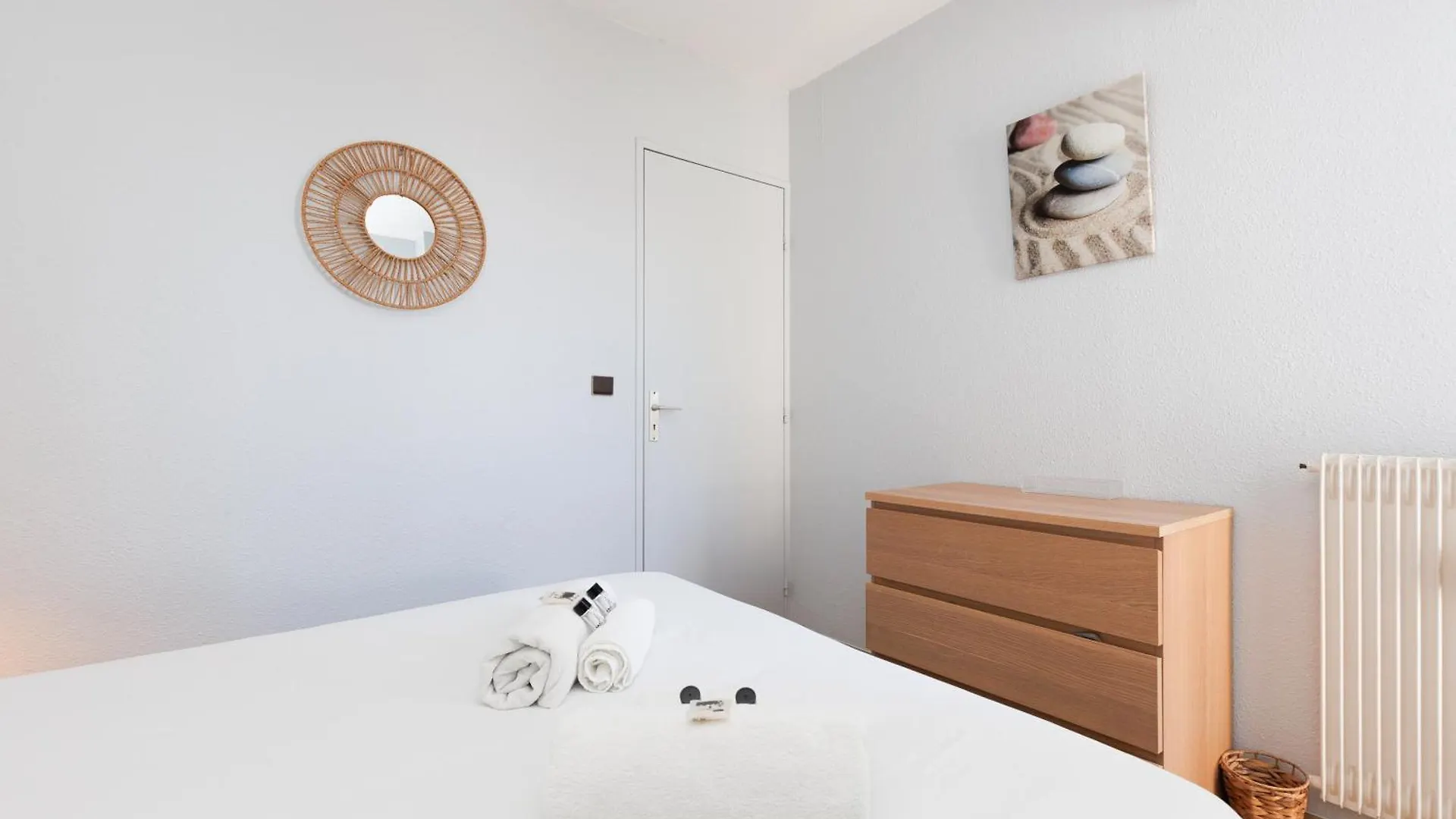 Lerins Appartement Renove Ideal Famille Plages De Juan Les Pins A 200M Tout Confort & Parking Apartment